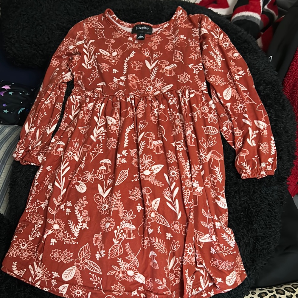 Orange long sleeve dress for toddler girl, size 3T